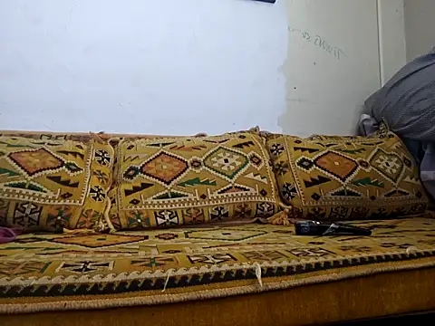 Snapshot of johnnygirthwood chatting on October 16, 2025, 5:10 pm johnnygirthwood online show from October 16, 2025, 5:10 pm