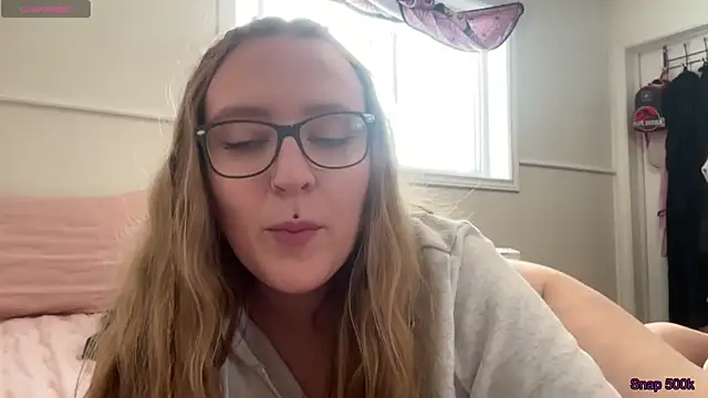 Snapshot of Pattyworld69 chatting on March 26, 2026, 3:10 pm Pattyworld69 online show from March 26, 2026, 3:10 pm