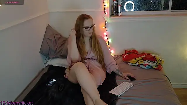 Snapshot of Pattyworld69 chatting on December 19, 2025, 5:10 am Pattyworld69 online show from December 19, 2025, 5:10 am