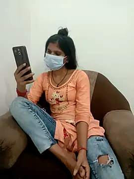 Hina School online show from October 14, 2025, 4:51 pm