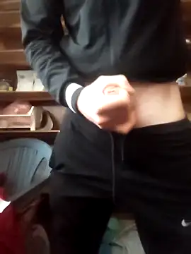 Snapshot of szabi1995 chatting on December 1, 2025, 10:27 am szabi1995 online show from December 1, 2025, 10:27 am