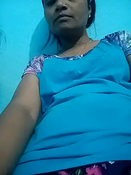 Model Show01 online show from October 30, 2025, 12:36 pm