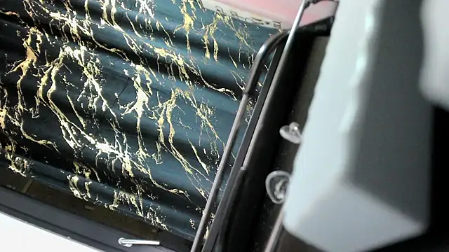 amara seli online show from November 25, 2025, 8:31 pm