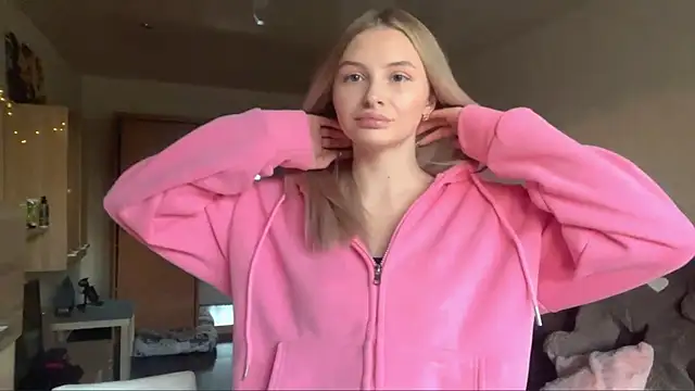 VictoriaMystery online show from October 23, 2025, 2:16 pm