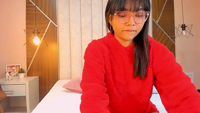 Mariana-Torres online show from October 19, 2025, 12:41 pm