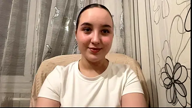 DaisyMolly online show from October 28, 2025, 10:09 pm