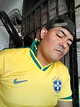 sexyandres 23 online show from October 18, 2025, 6:43 pm