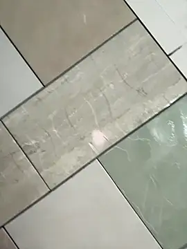 ruivinhadancer online show from October 25, 2025, 11:38 pm