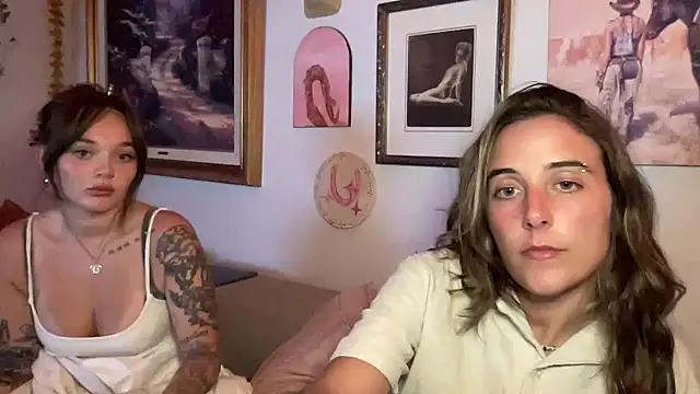 Snapshot of lill_daddysgirl chatting on April 29, 2026, 3:32 am lill daddysgirl online show from April 29, 2026, 3:32 am