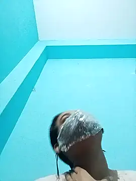 Snapshot of Hot_Baby250 chatting on October 15, 2025, 1:52 pm Hot Baby250 online show from October 15, 2025, 1:52 pm