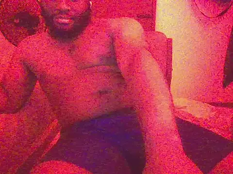 Snapshot of JaybigDcom chatting on October 13, 2025, 5:31 am JaybigDcom online show from October 13, 2025, 5:31 am