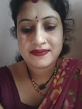 Snapshot of Rayal_bhabi chatting on July 11, 2026, 12:33 am Rayal bhabi online show from July 11, 2026, 12:33 am