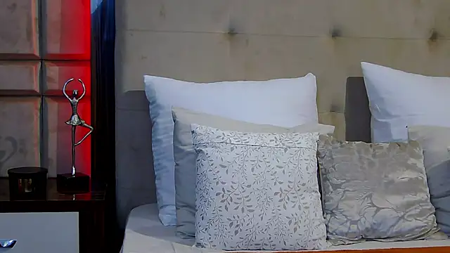 MayaMusee online show from March 21, 2026, 9:08 pm