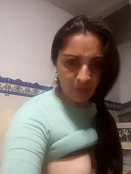 Mariapaula88 online show from November 6, 2025, 10:58 pm