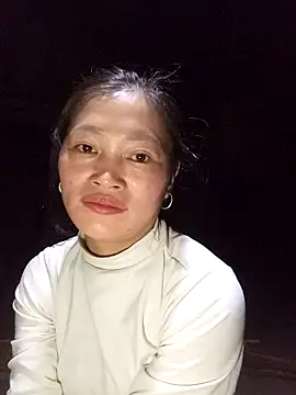 siusiu-00 online show from October 20, 2025, 10:32 pm