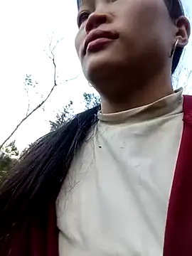 siusiu-00 online show from November 27, 2025, 9:43 am