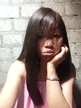 siusiu-00 online show from March 3, 2026, 9:44 pm