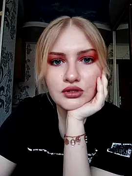 Snapshot of karkinn chatting on March 16, 2026, 11:47 am karkinn online show from March 16, 2026, 11:47 am