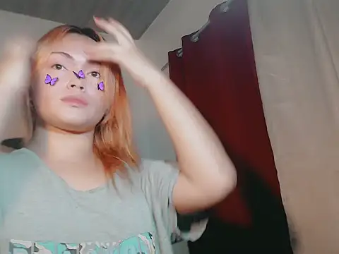 Snapshot of ur_babyjamella chatting on February 4, 2026, 5:41 pm ur babyjamella online show from February 4, 2026, 5:41 pm