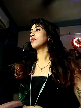 Darling Annie online show from November 21, 2025, 5:34 pm