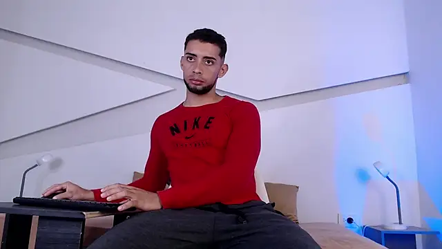 Snapshot of Daron_66 chatting on October 19, 2025, 1:14 pm Daron 66 online show from October 19, 2025, 1:14 pm