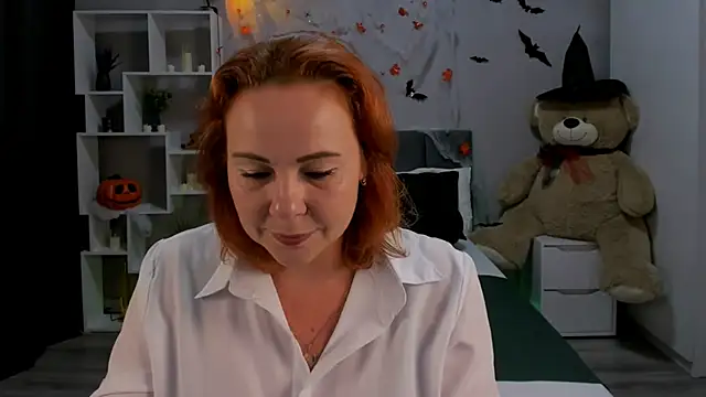 Snapshot of NataliKaminski chatting on October 27, 2025, 12:17 pm NataliKaminski online show from October 27, 2025, 12:17 pm