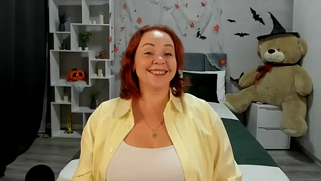 Snapshot of NataliKaminski chatting on November 9, 2025, 12:42 pm NataliKaminski online show from November 9, 2025, 12:42 pm