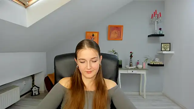 Snapshot of AnneWilsonn chatting on November 6, 2025, 12:20 pm AnneWilsonn online show from November 6, 2025, 12:20 pm