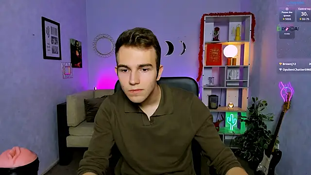 astren villo online show from March 29, 2026, 11:23 am