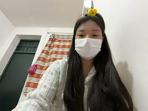 lris000123 online show from December 2, 2025, 9:33 am