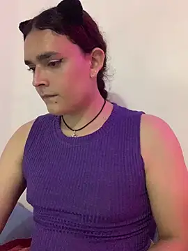 La-Gatiita-trans online show from December 21, 2025, 2:24 am