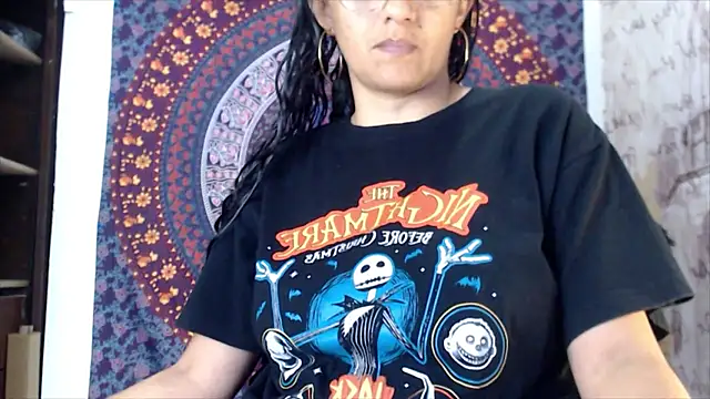 Snapshot of Lucyy_Naugthy chatting on February 24, 2026, 1:56 pm Lucyy Naugthy online show from February 24, 2026, 1:56 pm