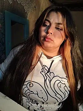 EliaStone05 online show from December 16, 2025, 5:44 am