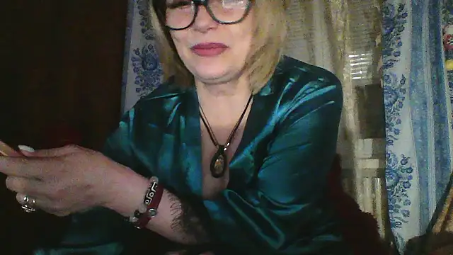 Lia Ray online show from February 22, 2026, 9:27 pm