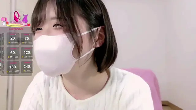 Snapshot of Maron_Chan chatting on October 14, 2025, 5:41 am Maron Chan online show from October 14, 2025, 5:41 am