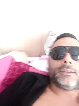 Snapshot of koruhkn chatting on April 1, 2026, 9:21 am koruhkn online show from April 1, 2026, 9:21 am