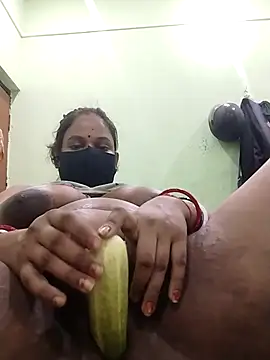 bably4455 online show from April 30, 2026, 8:27 pm