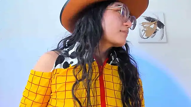 Snapshot of bellapixie chatting on October 16, 2025, 9:01 pm bellapixie online show from October 16, 2025, 9:01 pm