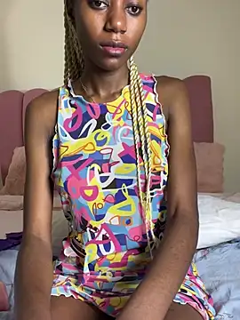 NyahHeat online show from May 6, 2026, 3:49 pm