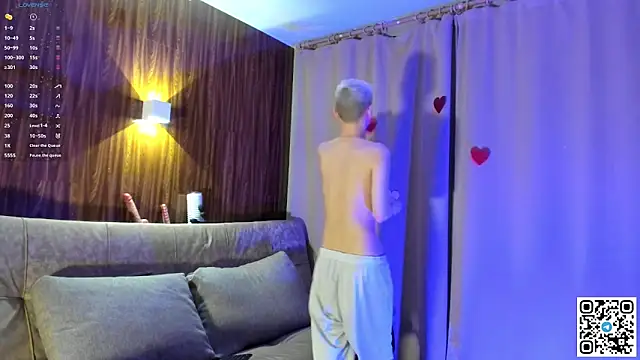 Snapshot of Logan_mett chatting on February 10, 2026, 6:07 pm Logan mett online show from February 10, 2026, 6:07 pm