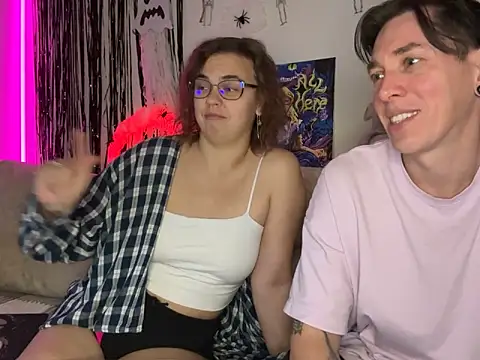 Snapshot of live_sexy chatting on October 19, 2025, 6:05 am live sexy online show from October 19, 2025, 6:05 am