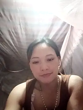 huhu-sexxy online show from November 5, 2025, 12:14 am