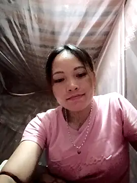 huhu-sexxy online show from October 17, 2025, 12:40 pm