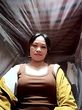 huhu-sexxy online show from November 19, 2025, 10:10 pm