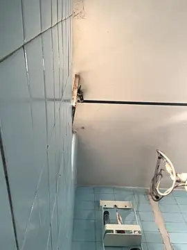 Zoe fire online show from November 11, 2025, 12:22 pm