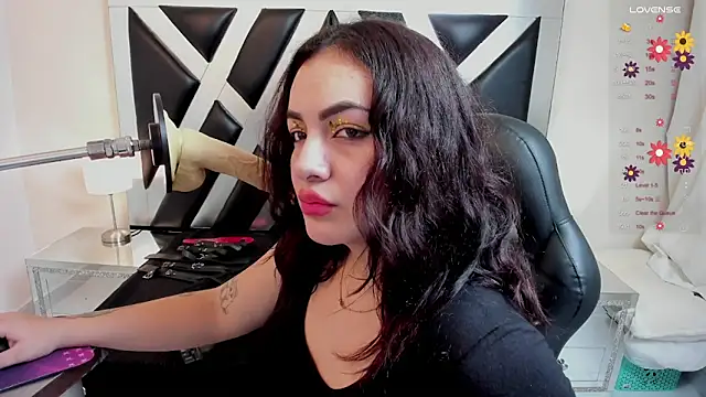 Snapshot of Aghata_gate chatting on November 14, 2025, 7:28 pm Aghata gate online show from November 14, 2025, 7:28 pm