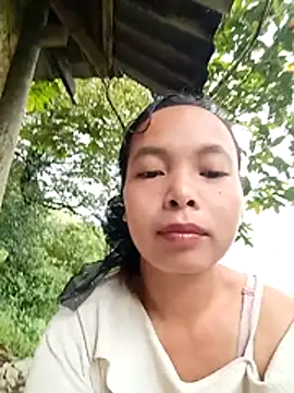 Nguyet2k4 online show from October 26, 2025, 2:12 am