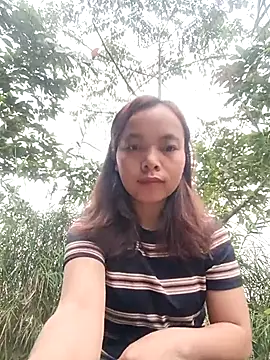 Nguyet2k4 online show from February 17, 2026, 11:57 pm