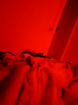 xred-hot online show from October 14, 2025, 7:42 am