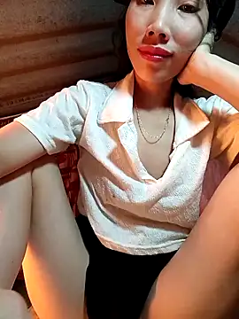 -Kem-01 online show from February 11, 2026, 10:42 pm